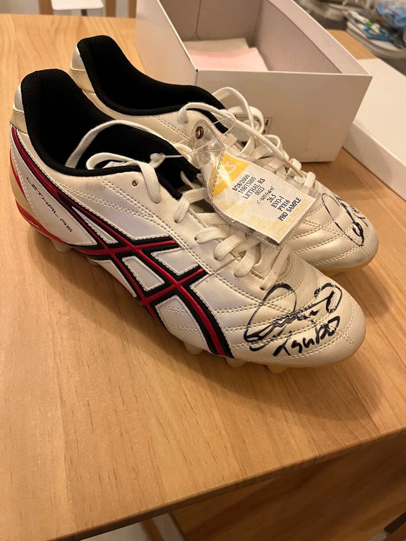 【新品未使用】坪井選手 サイン入りasicsスパイク