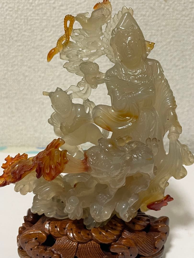 中国美術　置物　玉石　瑪瑙　メノウ　美しい彫刻