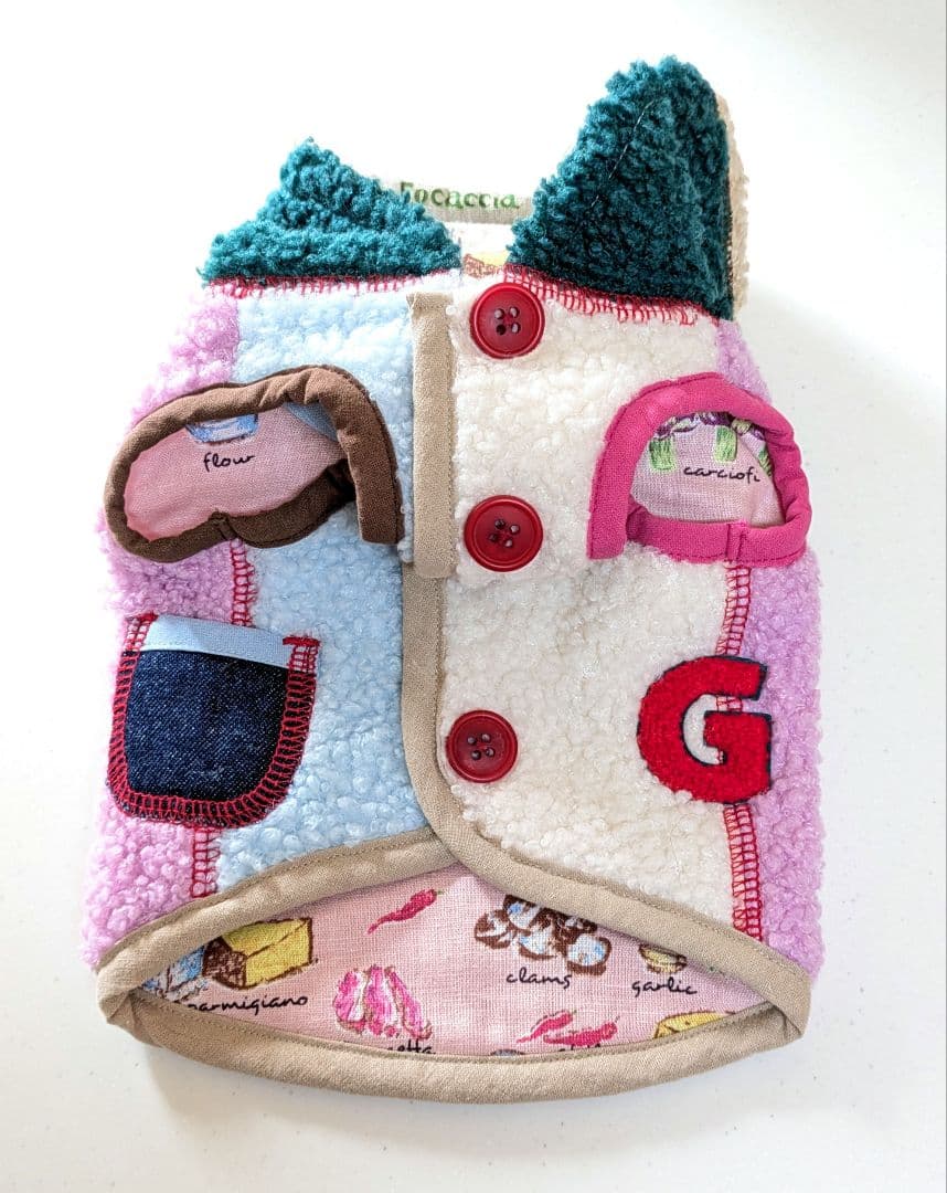 新品未使用　アトリエgg　クレイジーパッチボアベスト　ピンクベース