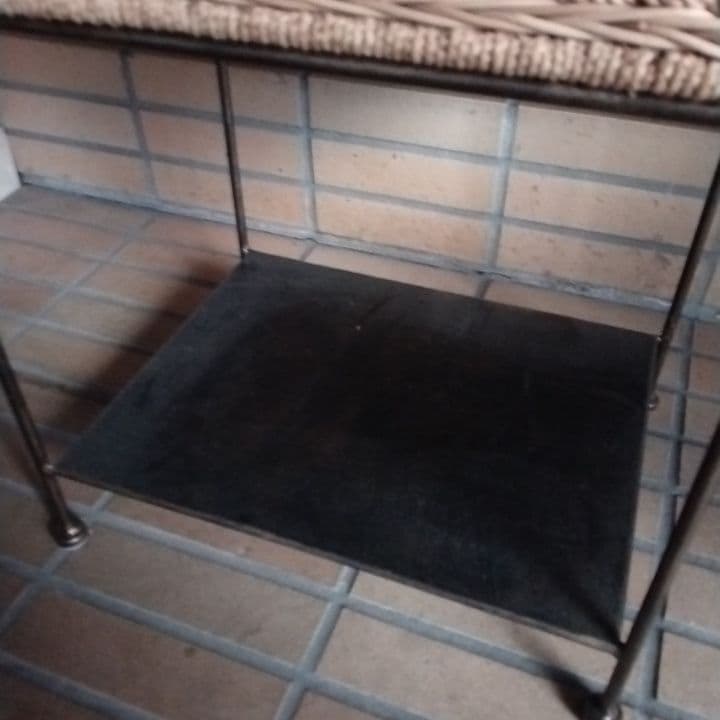 アバカ製　天然　サイドテーブル 引き出し付き　ナイトテーブル　サイドテーブル