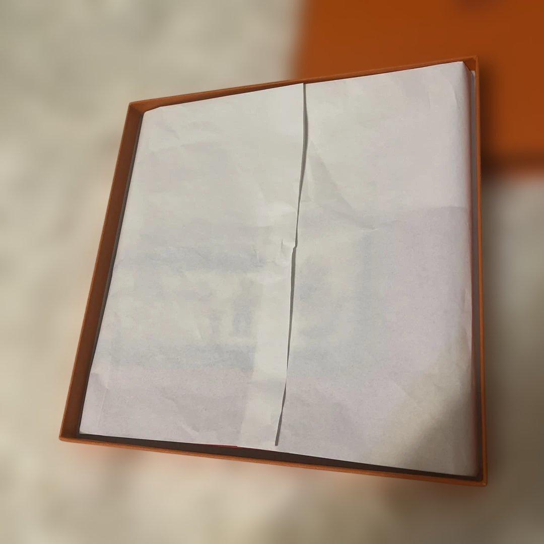 エルメス　カレ　シルク　新品未使用