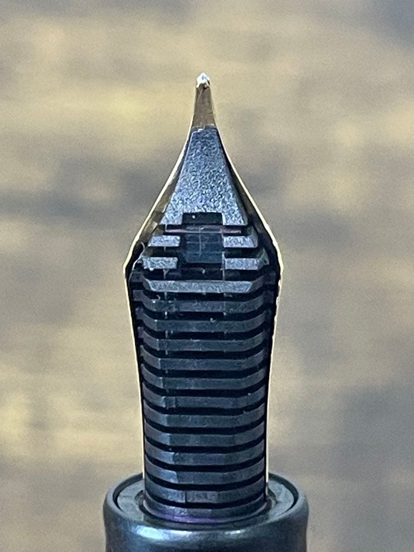 未使用に近い　梨地　21k 字幅M セーラー　万年筆