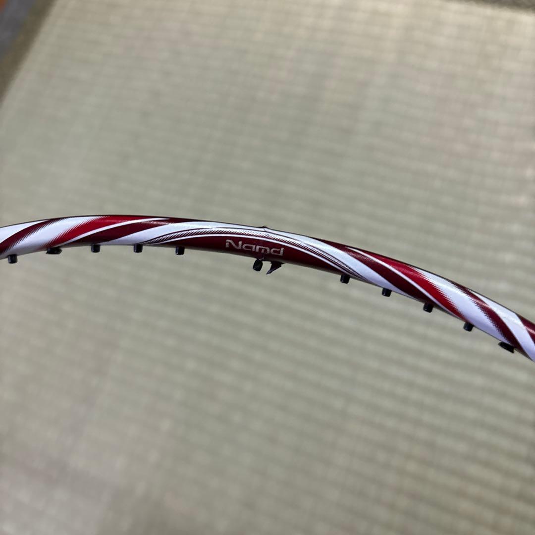 ヨネックス　バドミントンラケット　アストロクス100zzクレナイ