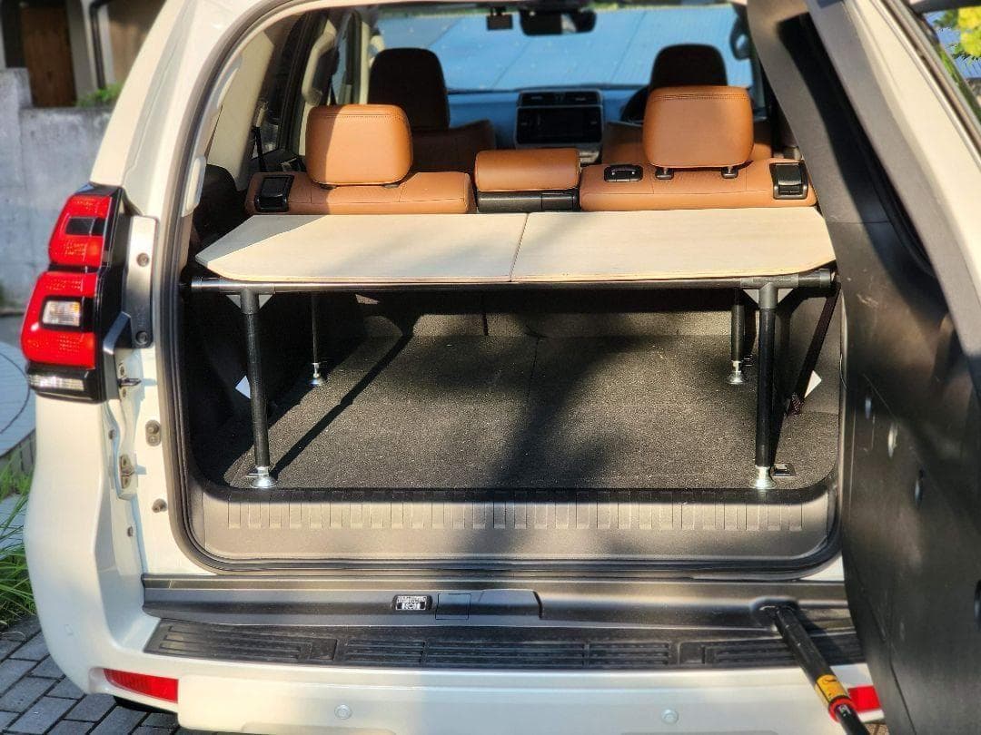 あーと　プラド　7人　ウレタンレス合皮　５日発