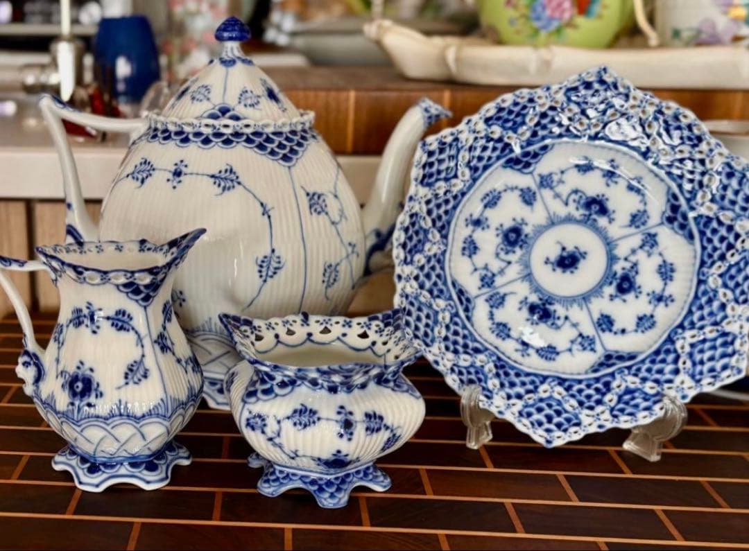 ロイヤルコペンハーゲン ブルーフルーテッド ダブルレース プレート