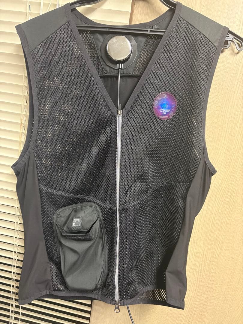 ペルチェベスト　冷却服　アイズフロンティア