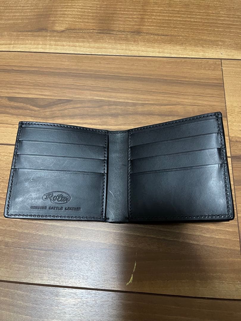 ROTAR ブラック 二つ折り財布 本革