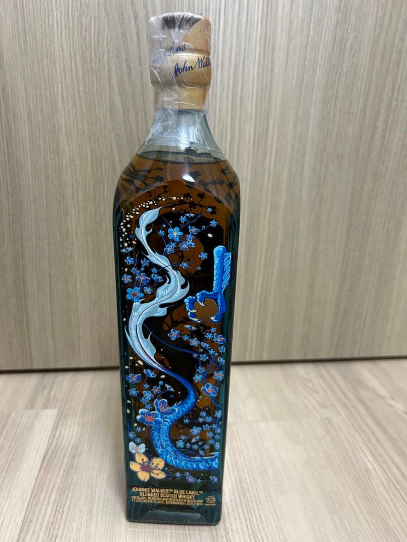 (最終値下げ)Johnnie Walker Blue Label 日本限定(龍)