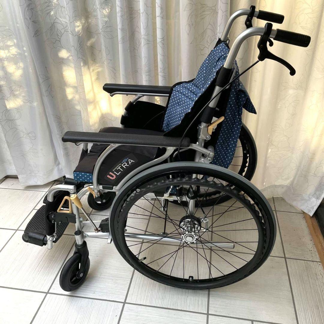 ♿ゆったり座り心地タイプ とても便利な多機能 自走式 車椅子