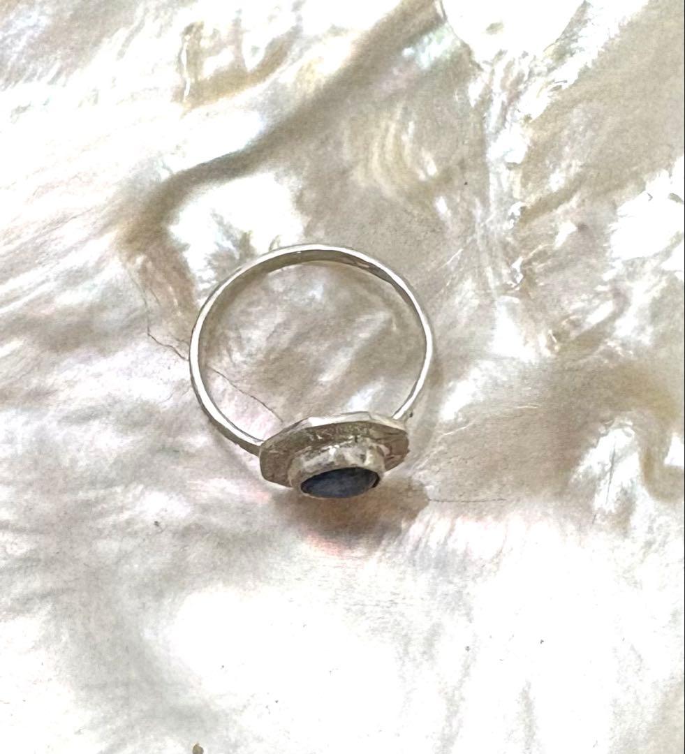 ブルースターサファイア手彫りシルバーリング