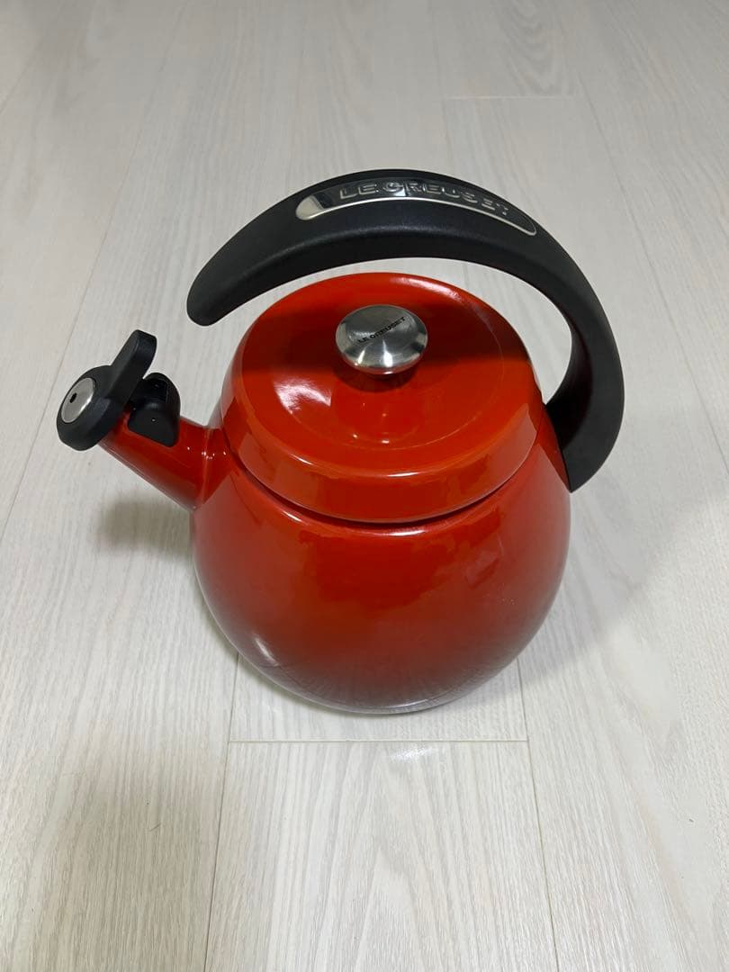 ＬＥ　ＣＲＥＵＳＥＴ　ル・クルーゼ　やかん　クロシェ・ケトル　2.1Ｌ　IH対応