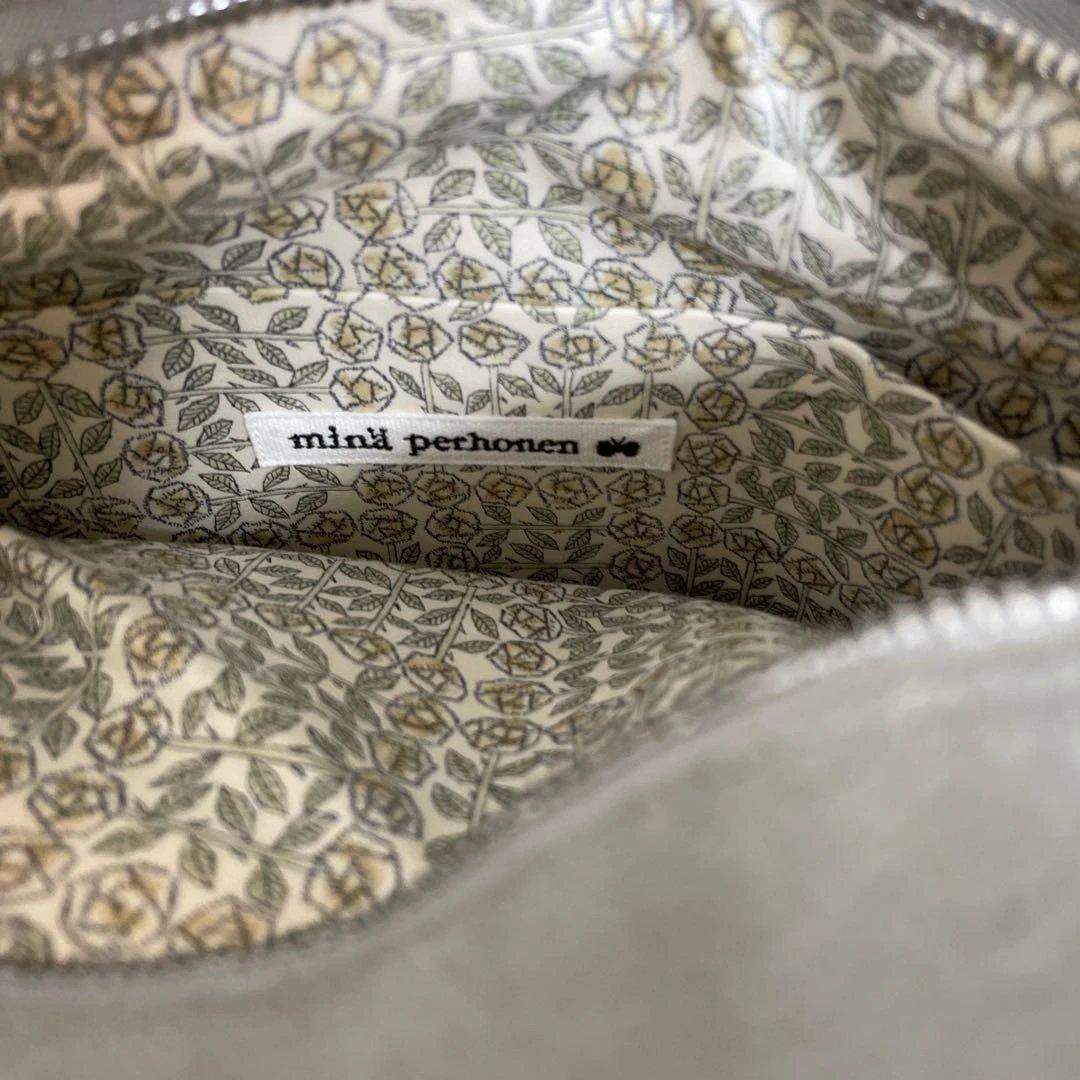 ミナペルホネンminaperhonenピースバッグ