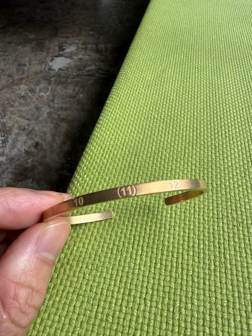 8.6万 MAISON MARGIELA number bangleバングル