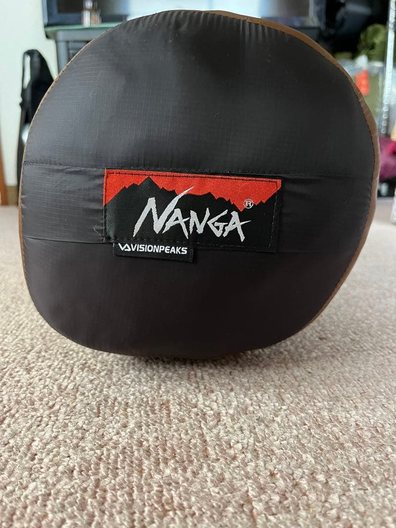 特別価格NANGA VISIONPEAKS 寝袋圧寝袋　未使用