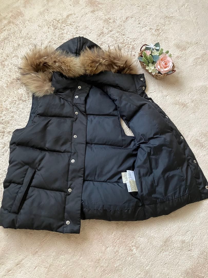 ピンキー&ダイアン　ダウンベスト　フード付　黒　ラビットファー　ダウン70%希少