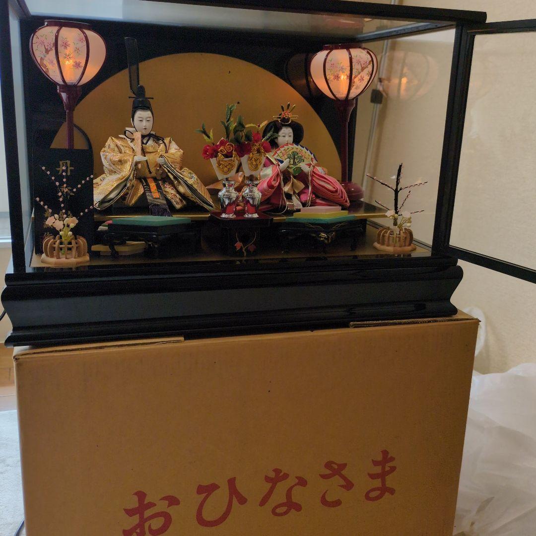 雛人形 ガラスケース入り　ライト付き　オルゴール付き