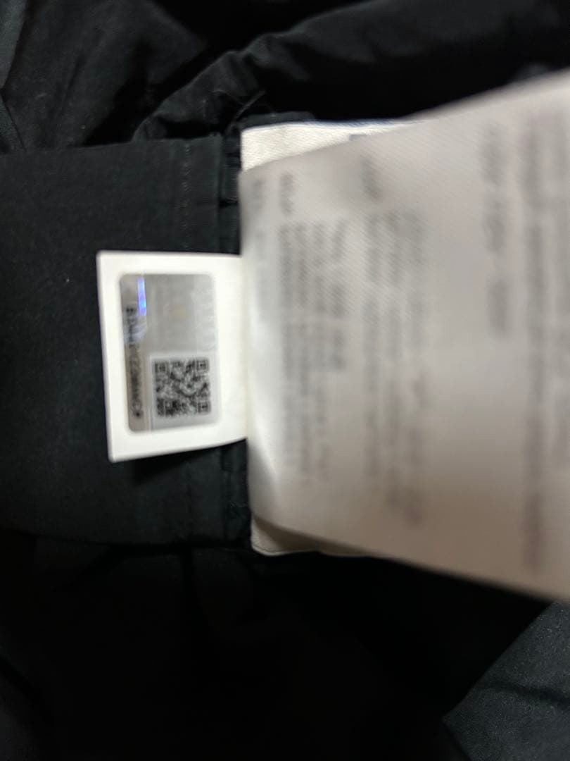 新品未使用★モンクレール　ベスト