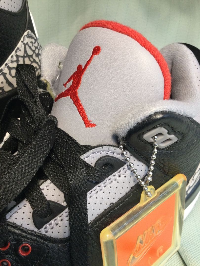 メンズ　バスケボールシューズ　AIR JODAN 3RETRO By NIKE