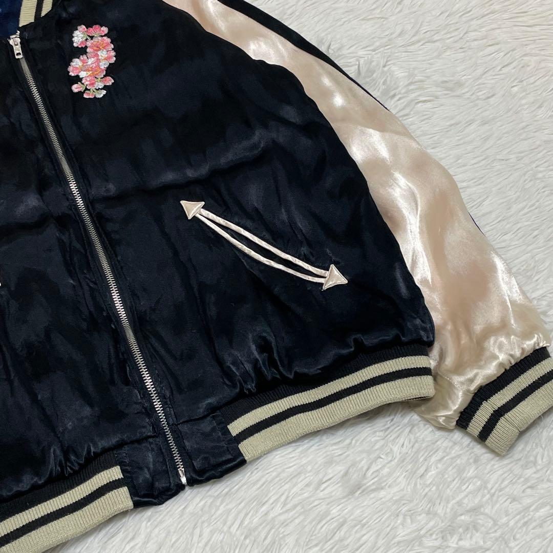 希少 イオラニ スカジャン L 虎 桜 刺繍 リバーシブル 黒 紺 和柄 古着