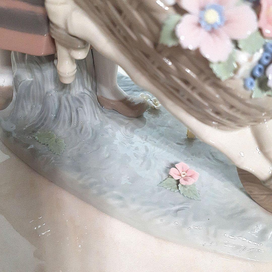 リヤドロ LLADRO 「花車を押す少女」(中古品)