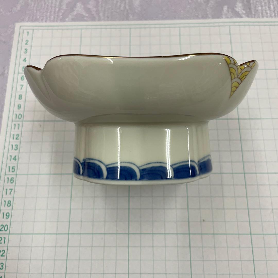 有田焼　高台お刺身鉢26個