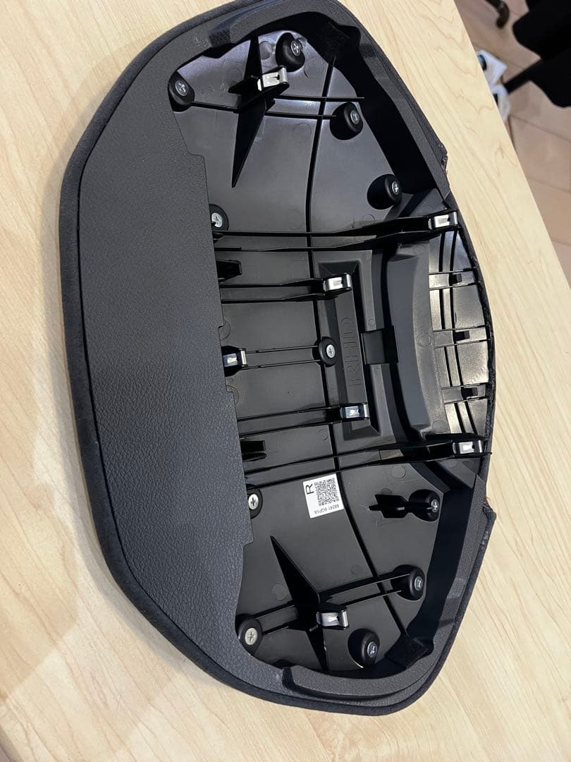 ROCKYMOON　rz34アルカンターラ加工メーターフード