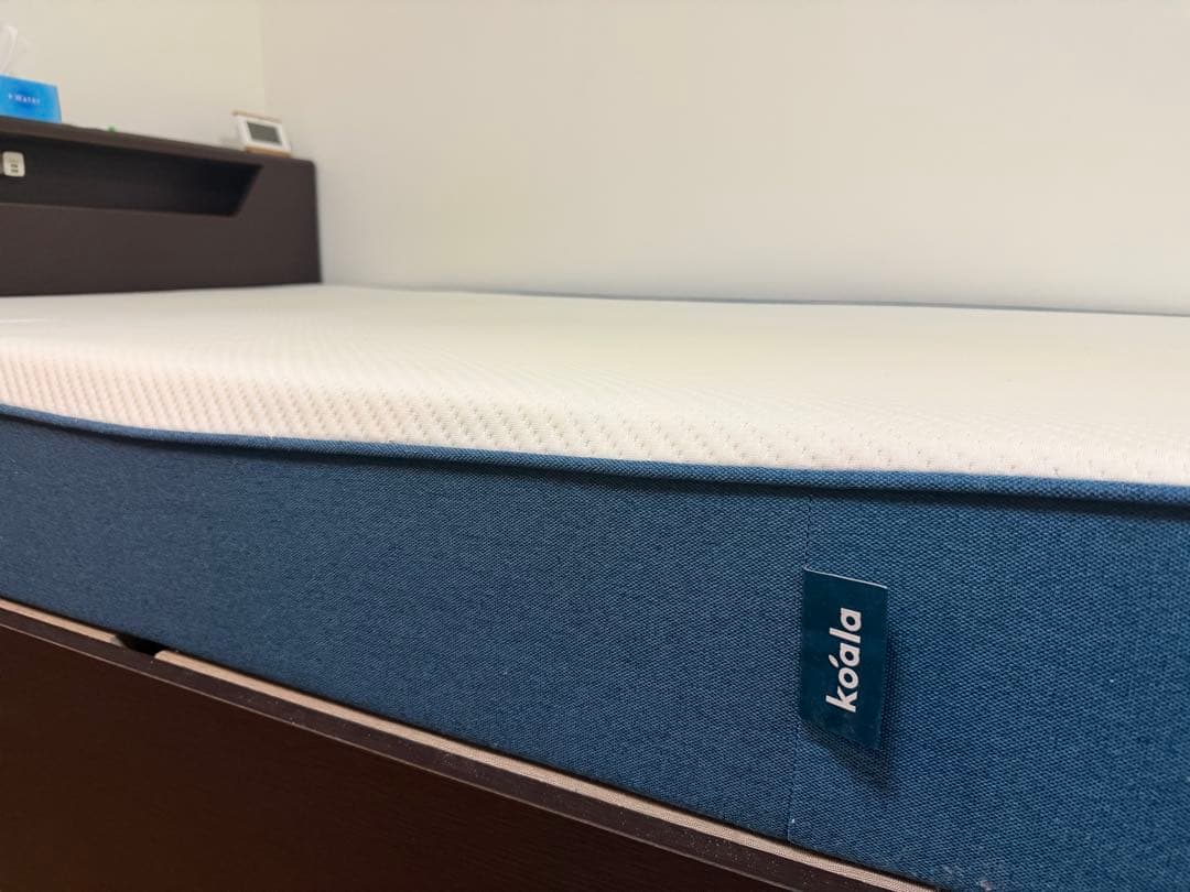 【2025年購入】koala セミダブル マットレス ホワイト/ブルー