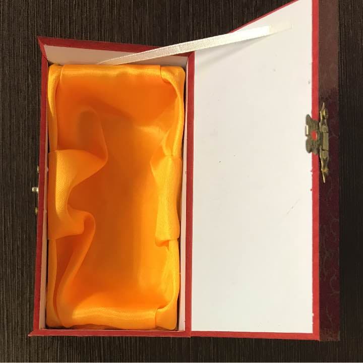 ミャンマー翡翠仏像