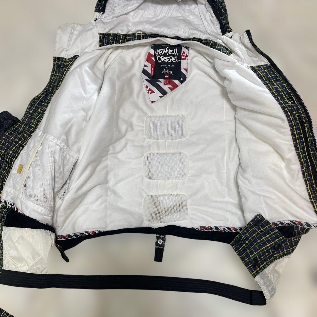 一回使用　メンズ　クイックシルバー　スノーボードウェア S