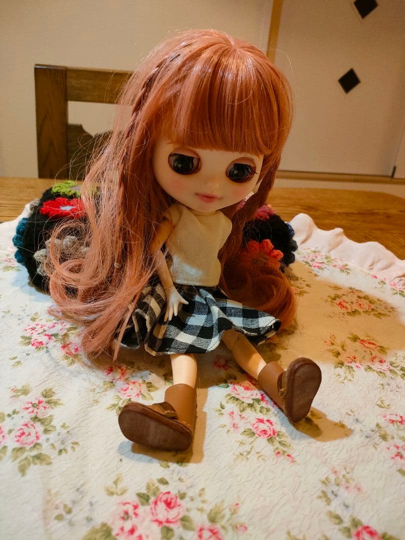 アウトフィット付きアイシードール・カスタム　亜麻色ヘアー