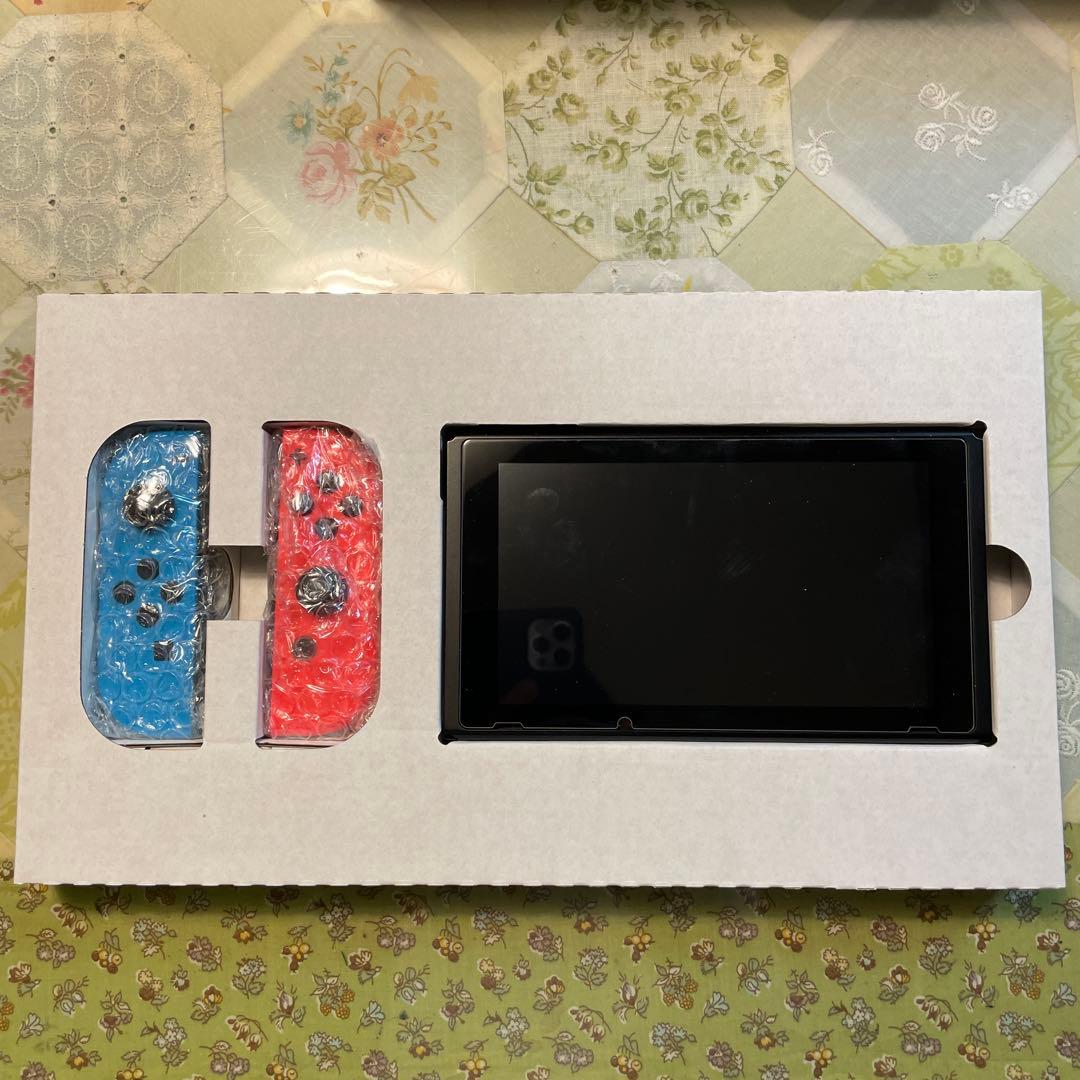 任天堂　Switch 初代