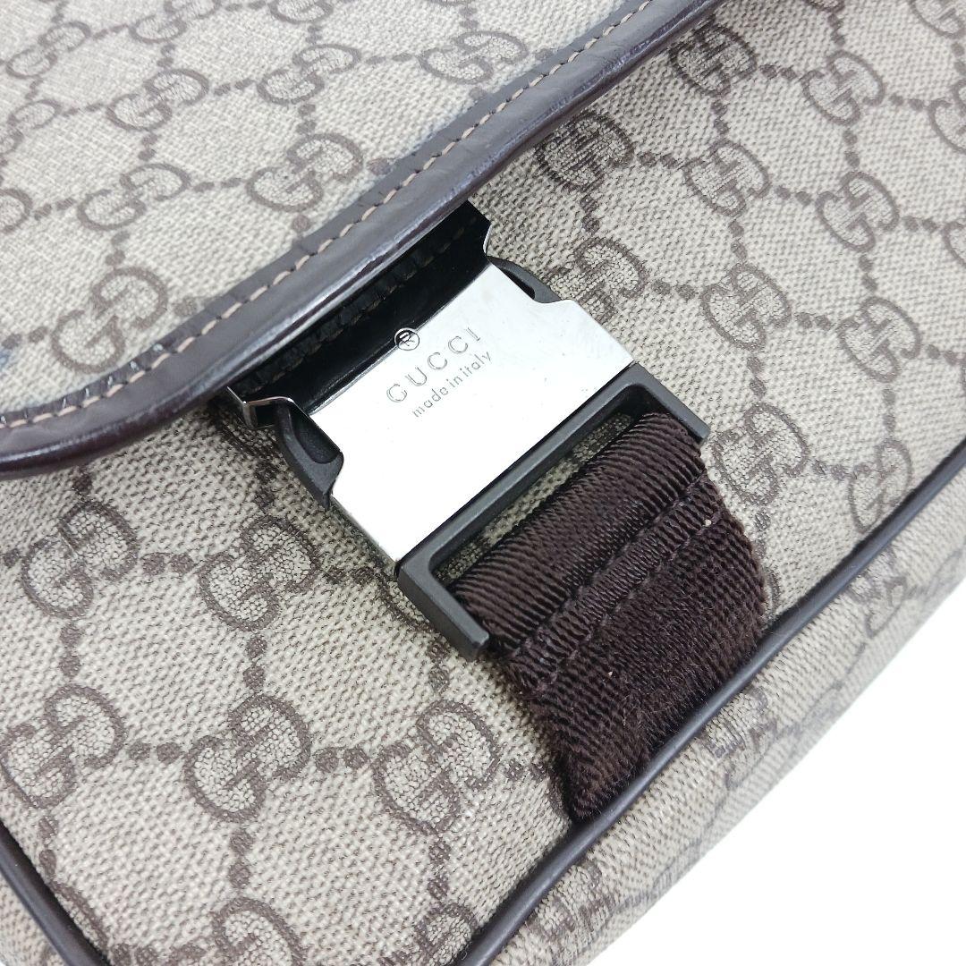 ✨人気デザイン✨GUCCI　GG スプリーム　メッセンジャーバック　PVC