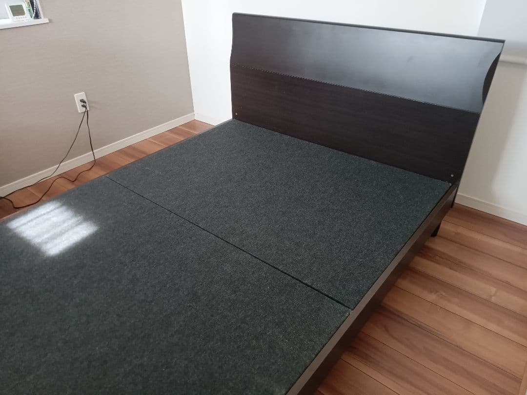 送料無料♪　ASLEEP アスリープ　ベッドフレーム　ダブル