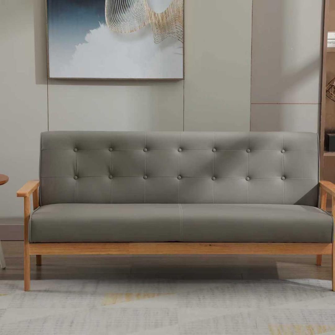 【新品】3人掛けPVCレザーソファ 天然木肘付き 高級感