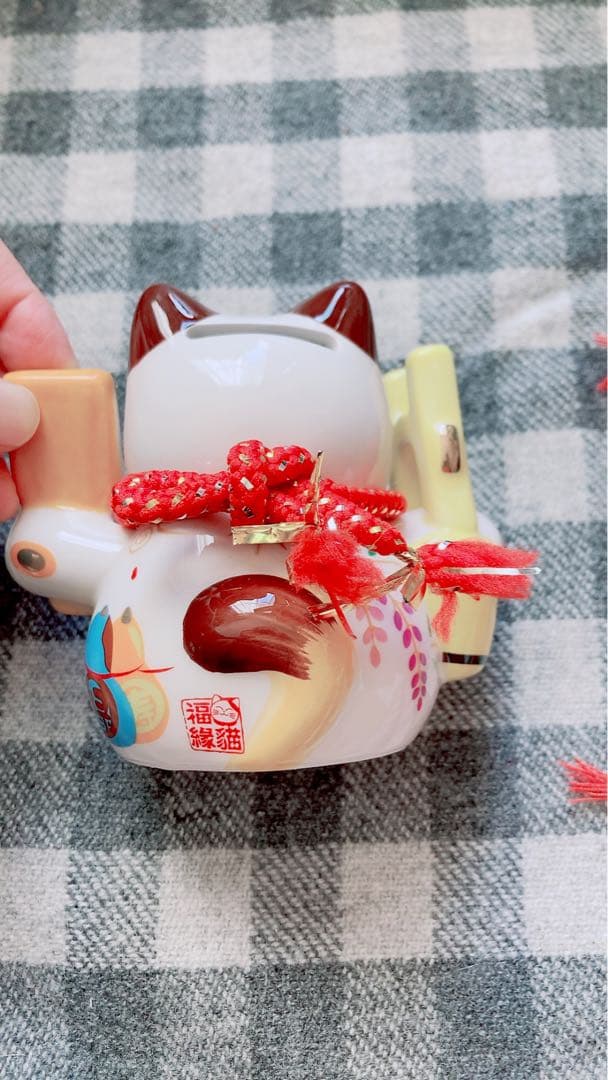 座布団付き　 風生水起 招き猫 貯金箱 インテリア 置物 オブジェ 金運アップ