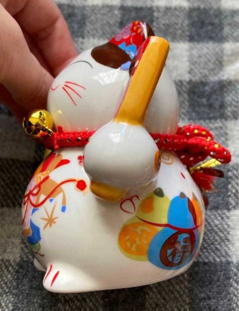 座布団付き　 風生水起 招き猫 貯金箱 インテリア 置物 オブジェ 金運アップ