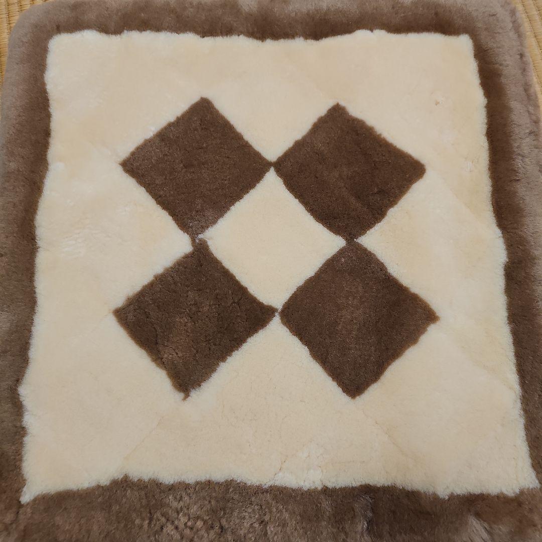 エクセルヒューマン ExcelHuman ムートン座布団 新品未使用