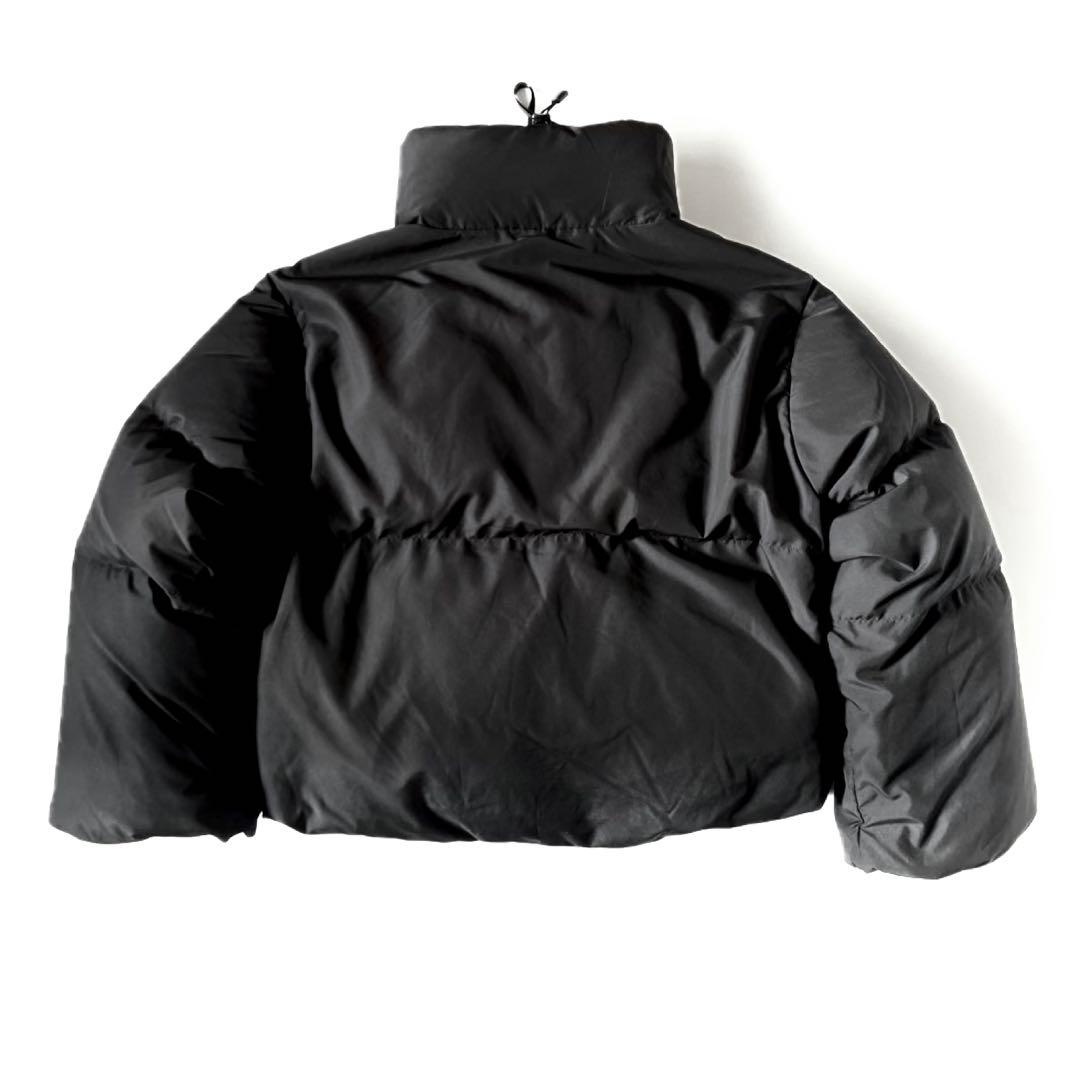 emmi クロップドフォルムダウンコート