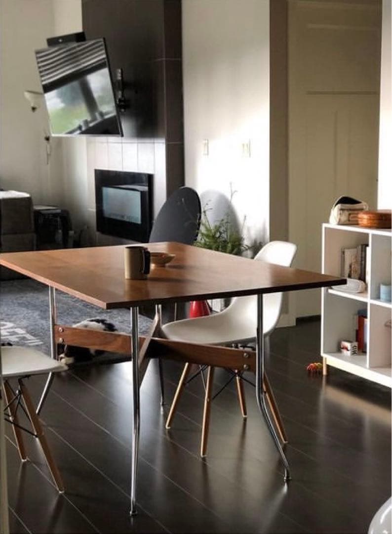 ハーマンミラー　ネルソンスワッグレッグテーブル(スクエア)