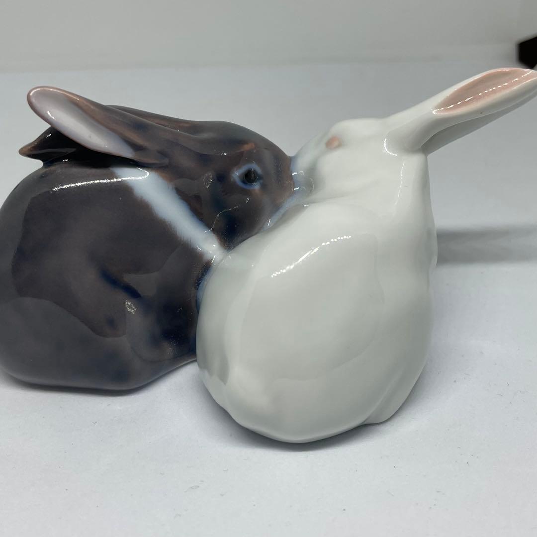 美品　2011 ロイヤルコペンハーゲン うさぎ ペア　置物　フィギュリン
