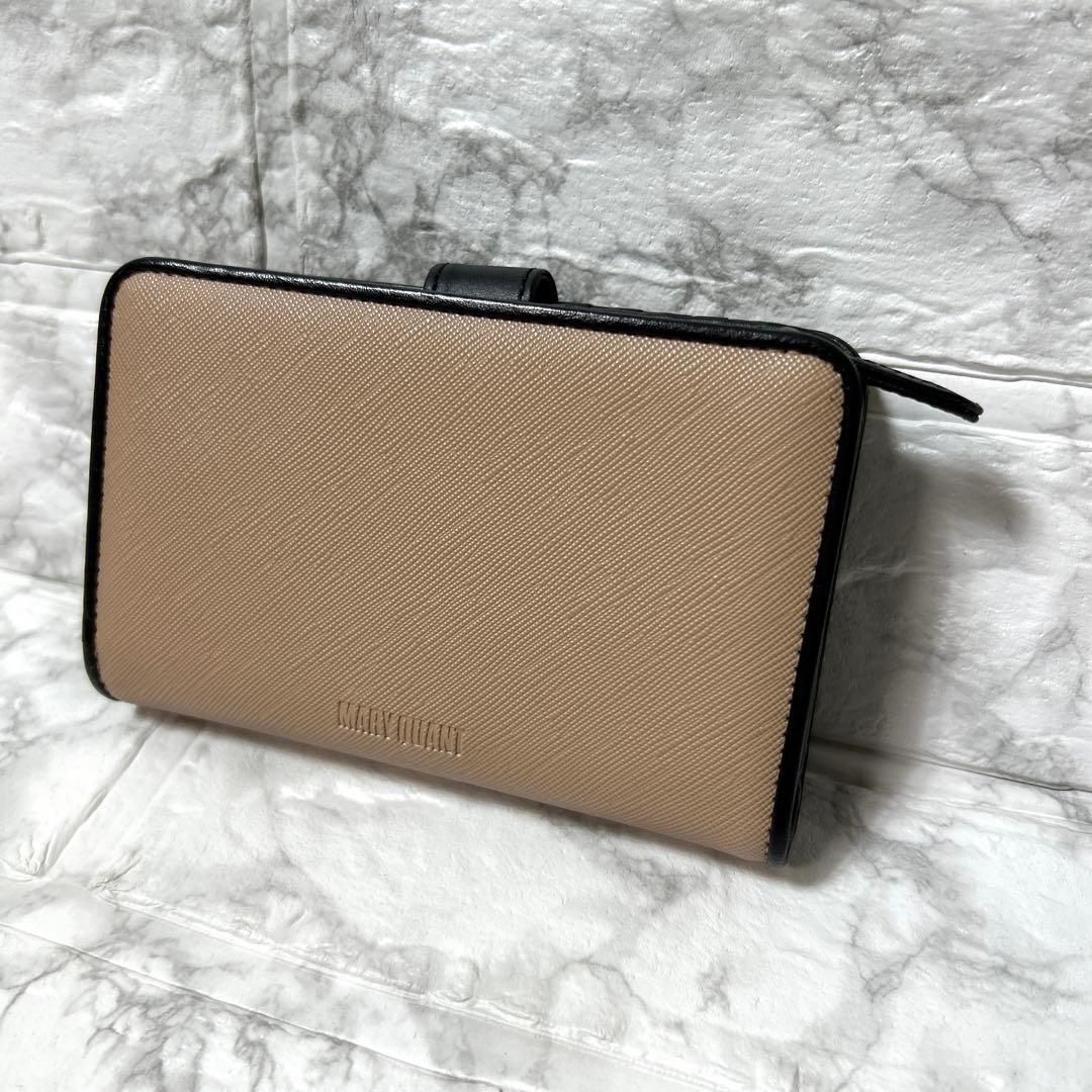 【未使用級】MARY QUANT 二つ折り財布デイジーパッチスナップ ベージュ
