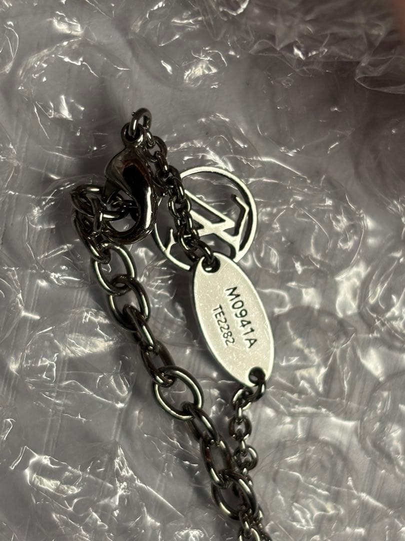 Louis Vuitton シルバーチャームブレスレット
