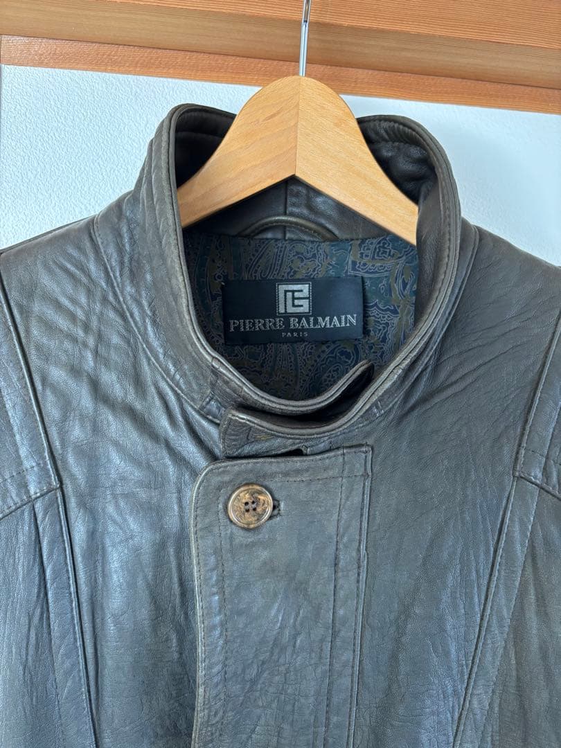 ピエールバルマン レザーコート