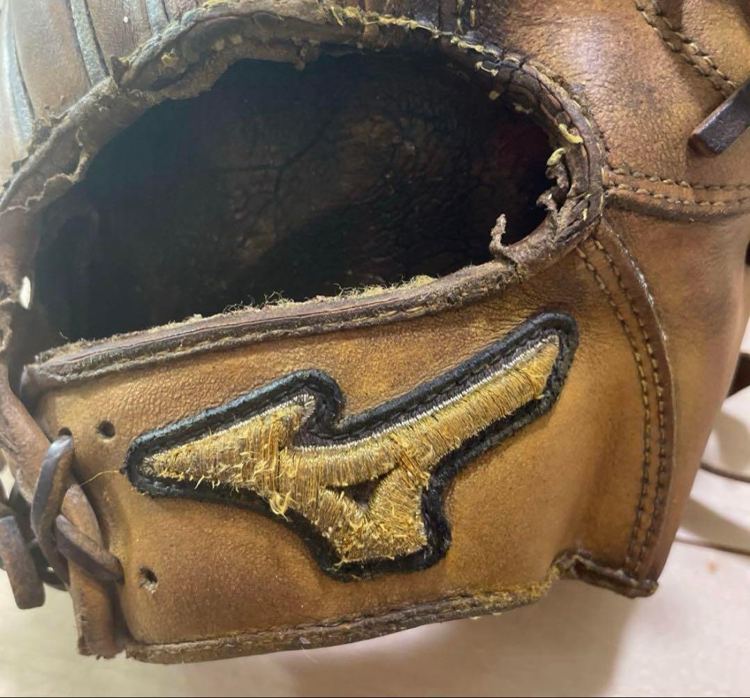 ミズノプロ硬式内野用ライトブラウン 右投げ