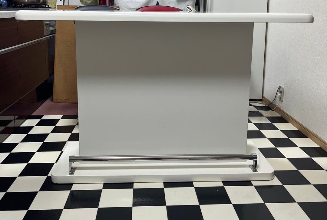 ニトリバーカウンター