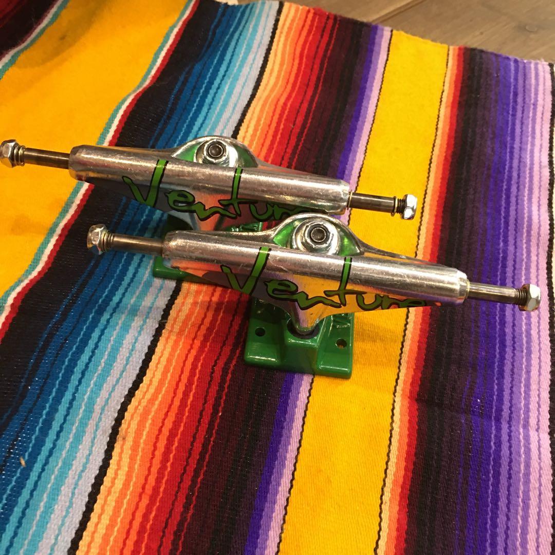 ventureベンチャー　スケートトラック　グリーンベース5.2HI