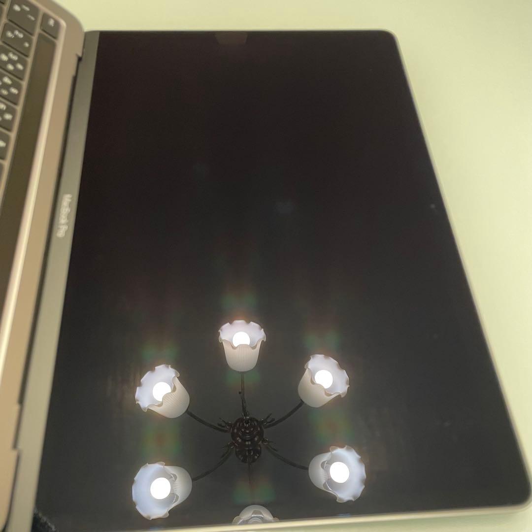 MacBook Pro 2020 13インチ i7 16GB 1TB (SSD)