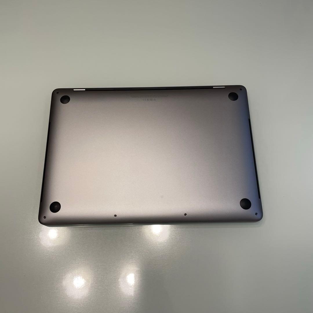 MacBook Pro 2020 13インチ i7 16GB 1TB (SSD)