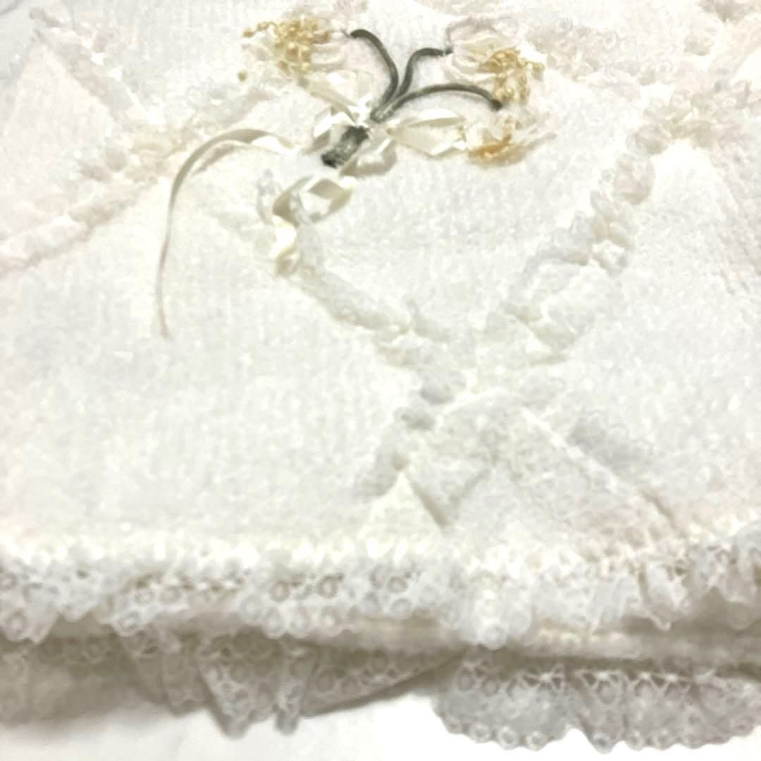 【新品未使用】CaEtLa さえら　ヒスクローネ　フラワー刺繍　レース　ベスト