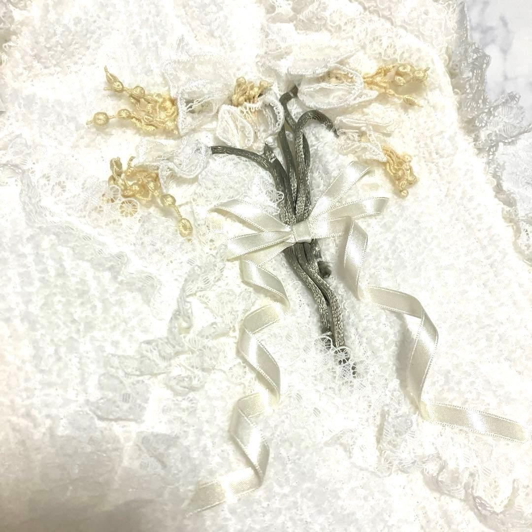 【新品未使用】CaEtLa さえら　ヒスクローネ　フラワー刺繍　レース　ベスト